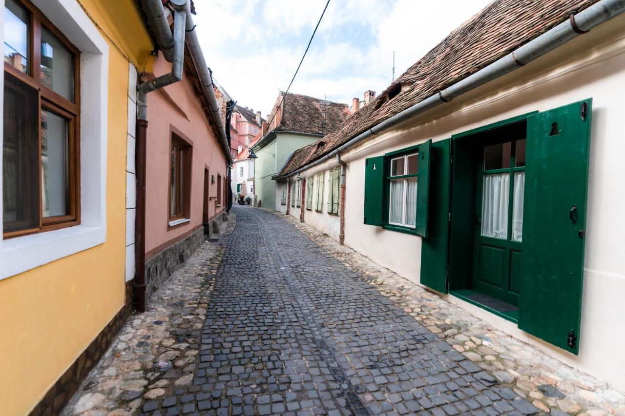 Charming Studio Ideal For Getaways Or Workations In Sibiu'S Medieval City Center Exterior foto